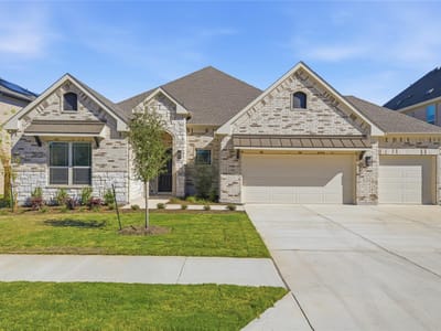 Living area at 1208 Terrace View Dr - 4 bed 3 bath home