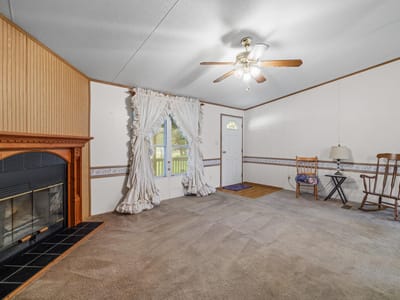 Primary bedroom at 1210 Thousand Oaks Trl - 3 bed 2 bath home