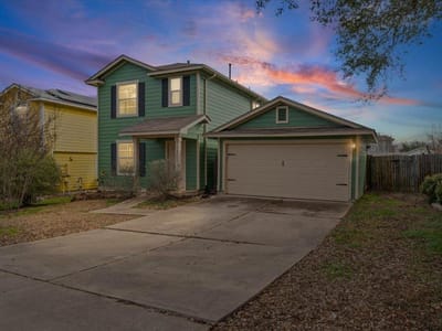 Living area at 12209 Briarcreek Loop - 2 bed 1 bath home