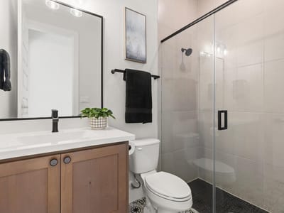 Bathroom at 1224 River Trce - 4 bed 3 bath home