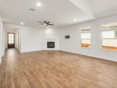 Kitchen at 1228 Calendula TRL - 5 bed 4 bath home