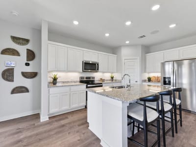 Living area at 1228 Lavender Way - 4 bed 2 bath home