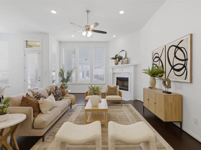 Living area at 1228 Siena Sunset RD - 4 bed 3 bath home