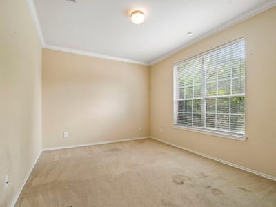 Primary bedroom at 123 Cowboy Cv - 6 bed 3 bath home