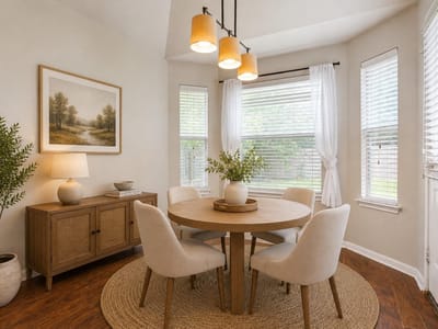 Primary bedroom at 125 Bayliss ST - 3 bed 2 bath home