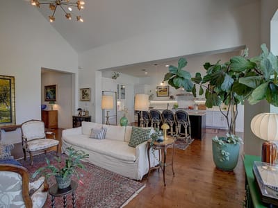 Primary bedroom at 129 Hollytree Ct - 4 bed 3 bath home