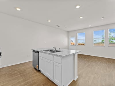 Kitchen at 129 Varner WAY - 3 bed 2 bath home