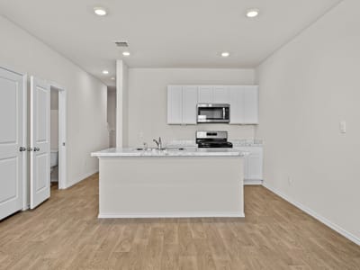 Bathroom at 129 Varner WAY - 3 bed 2 bath home