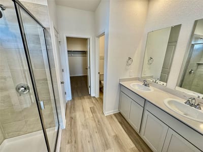 Primary bedroom at 132 Holmby DR - 4 bed 2 bath home