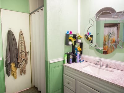 Bathroom at 133 Horseshoe Dr - 4 bed 2 bath home