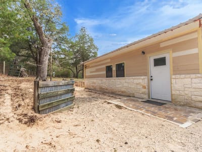 Kitchen at 135 Huskey Trl - 3 bed 2 bath home