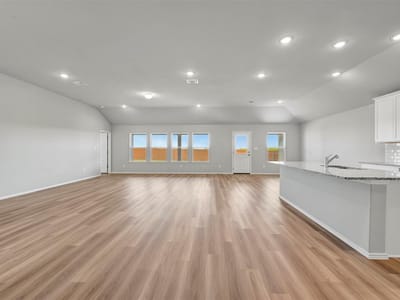 Living area at 13709 Warnock TRL - 5 bed 3 bath home
