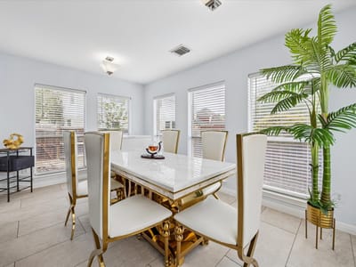 Kitchen at 13800 Shadowlawn Trce SE - 4 bed 2 bath home