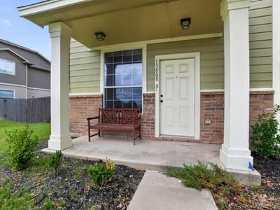 Kitchen at 13808 Harris Ridge BLVD - Parkway Rsb Lt 01 Blks A-D &, Pflugerville, TX