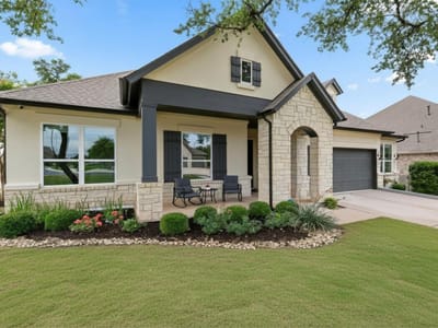Living area at 140 Eagle Pass TRL - 3 bed 2 bath home