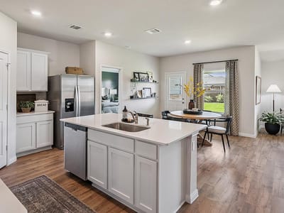Kitchen at 141 SOUTHRIDGE Trl - 3 bed 2 bath home