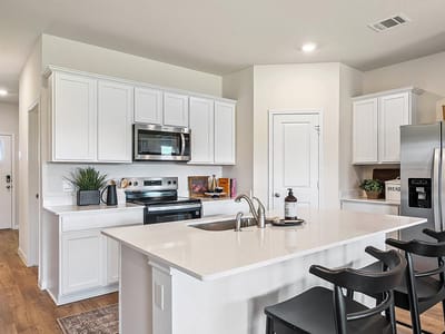 Bathroom at 141 SOUTHRIDGE Trl - 3 bed 2 bath home