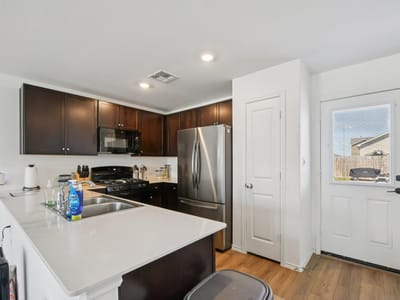Primary bedroom at 14116 Mussel RUN - 3 bed 2 bath home