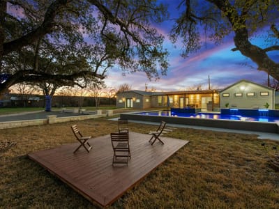 Living area at 14300 Summit View Dr - 4 bed 4 bath home