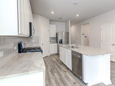 Bathroom at 14404 Castleford Dr - Shadowolen Ph 2 Secs 25-26, Manor, TX