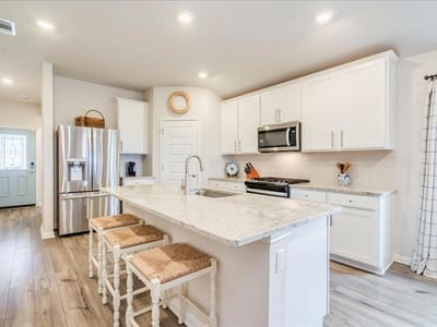 Living area at 145 El Capitan Loop - 4 bed 3 bath home