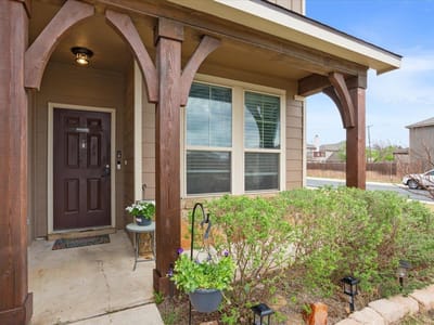 Primary bedroom at 1500 Cliffbrake WAY - 4 bed 3 bath home