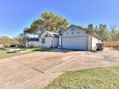 Kitchen at 1503 Barcus Dr - 4 bed 2 bath home