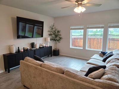 Living area at 151 Arches DR - 4 bed 2 bath home