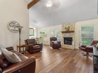 Primary bedroom at 1606 Middleway RD - 3 bed 2 bath home