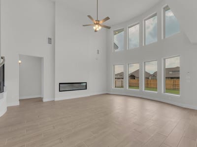Bathroom at 161 Montecilo DR - 4 bed 3 bath home