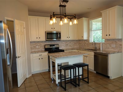 Living area at 16100 S Great Oaks DR Unit #1902 - 2 bed 2 bath home