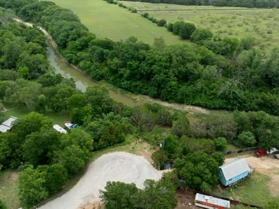 Primary bedroom at 1614 San Gabriel Ranch Rd - San Gabriel River Ranch, Liberty Hill, TX