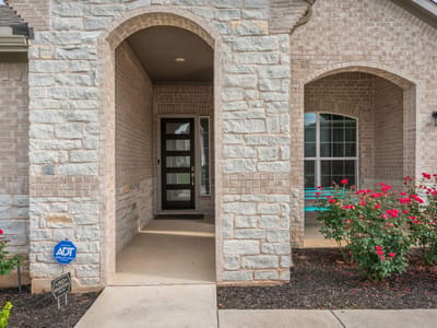Kitchen at 1621 Weavers BND - 4 bed 3 bath home