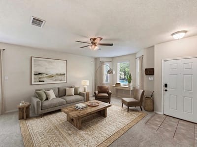Primary bedroom at 164 Regent CV - 4 bed 2 bath home