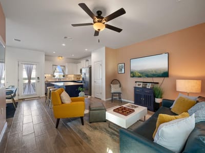 Primary bedroom at 16710 Sonoma Breeze DR - 2 bed 1 bath home