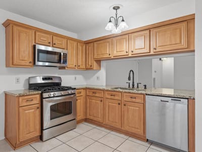 Living area at 16811 Village Oak LOOP - 3 bed 2 bath home