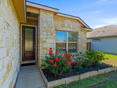 Kitchen at 17120 Bridgefarmer Blvd - 3 bed 2 bath home