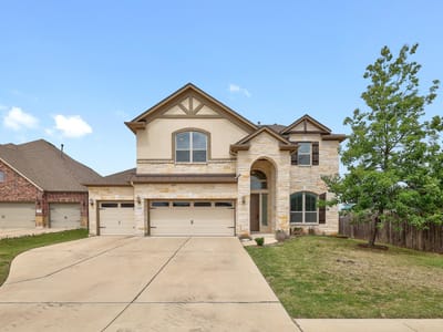Living area at 17309 Silent Harbor LOOP - 4 bed 2 bath home