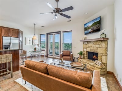Living area at 17545 E Reed Parks Rd Unit #5 - 2 bed 2 bath home