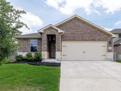 Living area at 17621 Fairbridge LN - 4 bed 2 bath home