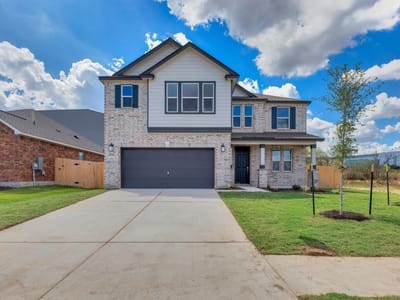Living area at 18005 Bridled Stallion DR - 3 bed 2 bath home