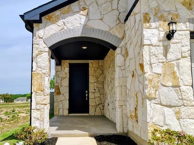 Kitchen at 1816 Spring Mountain Cv - 4 bed 3 bath home