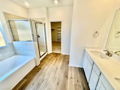 Primary bedroom at 1824 South Main ST - 7 bed 4 bath home