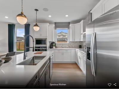 Primary bedroom at 184 Bridge Deck LOOP - 3 bed 2 bath home