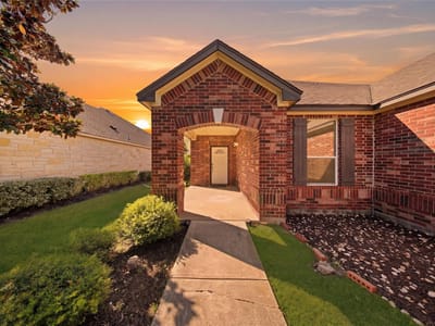 Kitchen at 18417 Star Gazer WAY - 3 bed 2 bath home