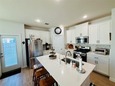 Bathroom at 197 Everglades Dr - 4 bed 3 bath home