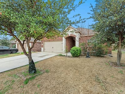 Living area at 19809 Per Lange Pass - 3 bed 2 bath home