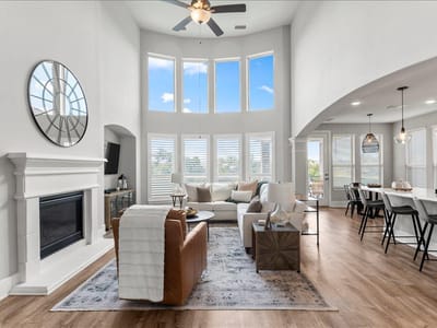 Living area at 200 Draco ST - 5 bed 4 bath home