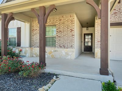 Living area at 2000 Camay St - 4 bed 2 bath home