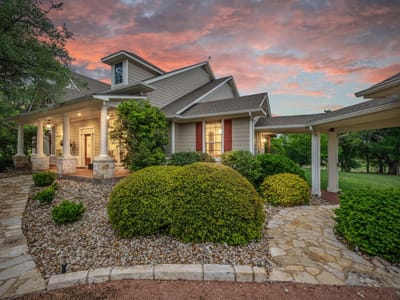 Kitchen at 201 Shady Oaks Trl - 3 bed 2 bath home